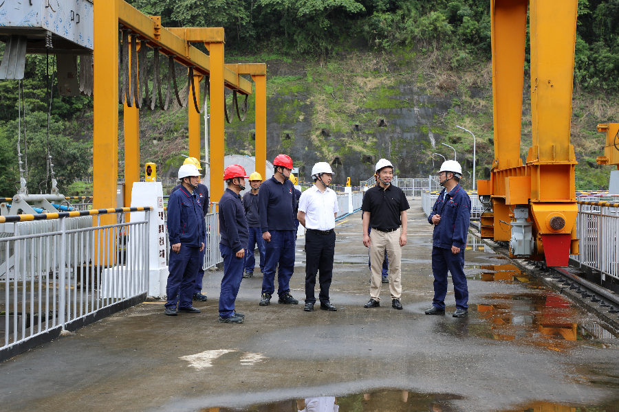 志祥总到苏帕河调研慰问图片 (900_600).jpg